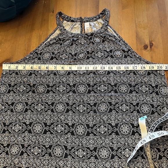 Loft Medium sleeveless black and white top - Picture 14 of 14